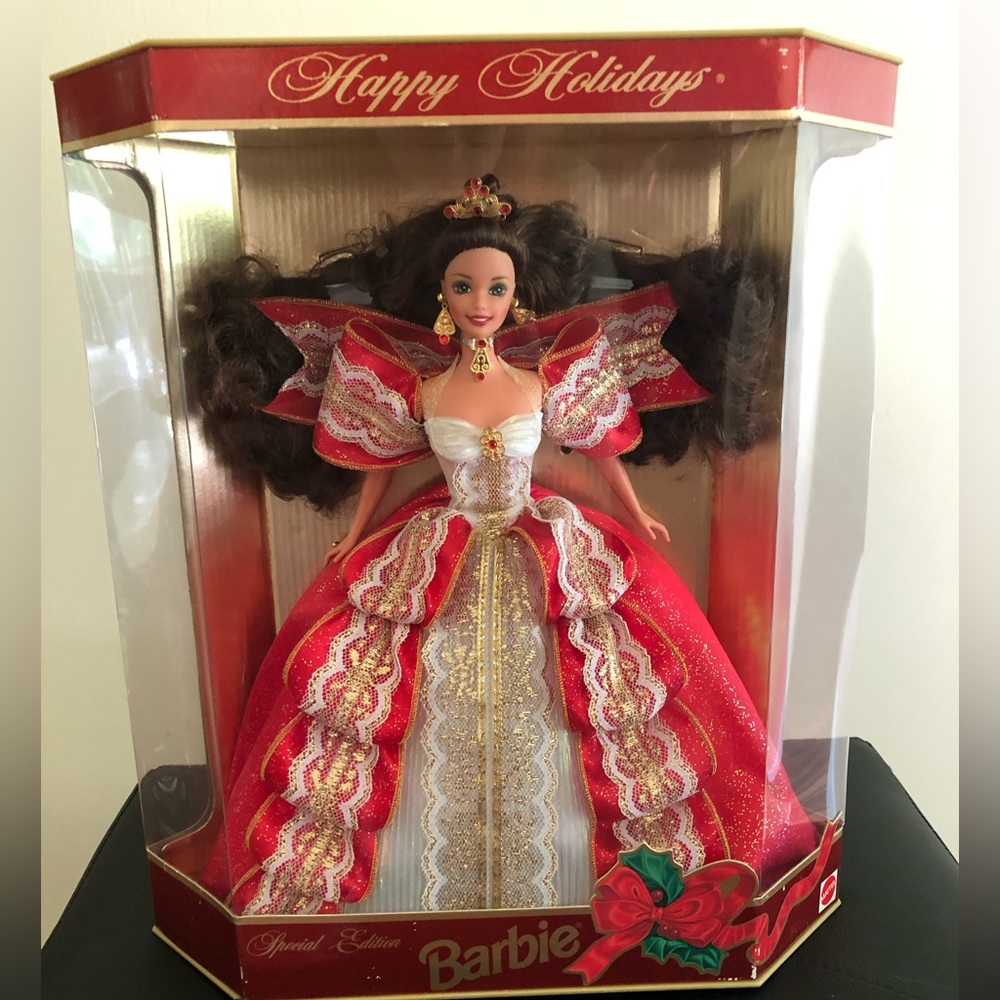 1997 Holiday BRUNETTE Barbie NIB/Never Opened!